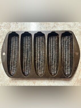 Cast Iron Corn Baking Pan